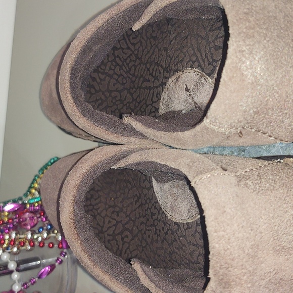 BOC Distressed Metallic Suede Euro Clogs 11 M/W - Picture 5 of 11